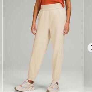 Lululemon | Braided Detail High-Rise Jogger White Opal